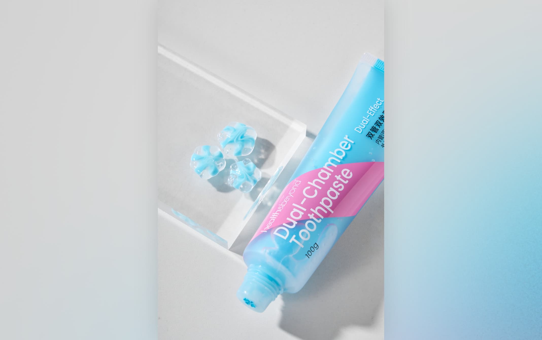 Dentifrice double chambre double action, une nouvelle expérience de soins bucco-dentaires